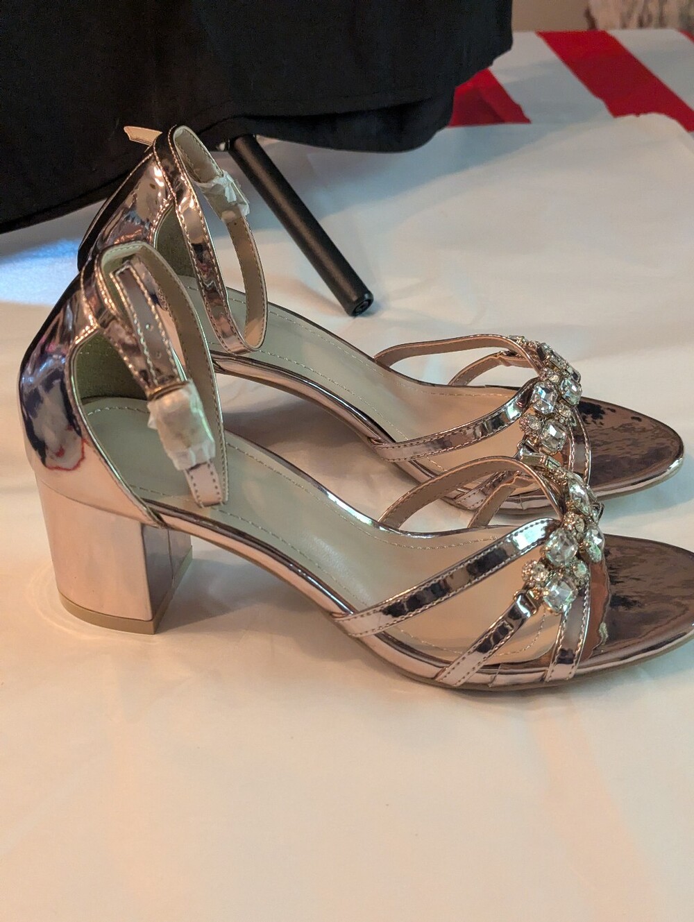 Womens 8 Metallic Rose Gold Block Heel Ankle Strap Sandals with Crystal Accent